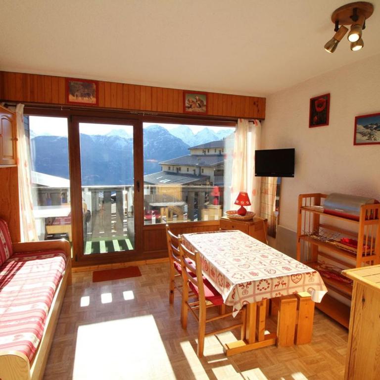 Studio cabine 4 pers, pied des pistes, vue sud - FR-1-297-275 - Apartment - 1