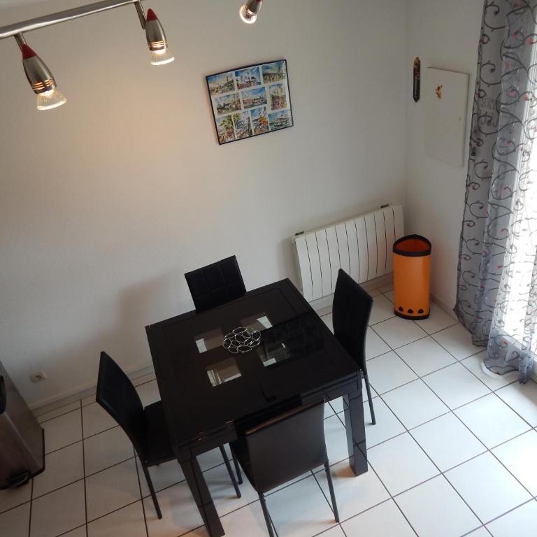 Villa à 50 m de la plage du Grazel pour 6 personnes - Maison 3 Chambres - 5