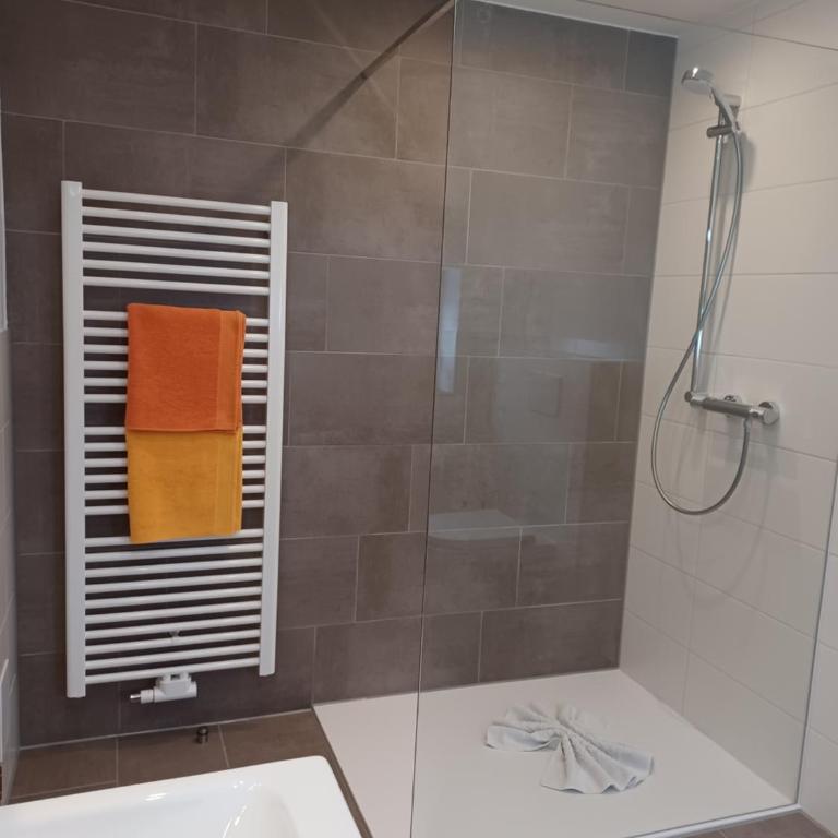 Ferienwohnungen Alpentraum - Landhaus am Bächle - Apartment mit 3 Schlafzimmern - 11