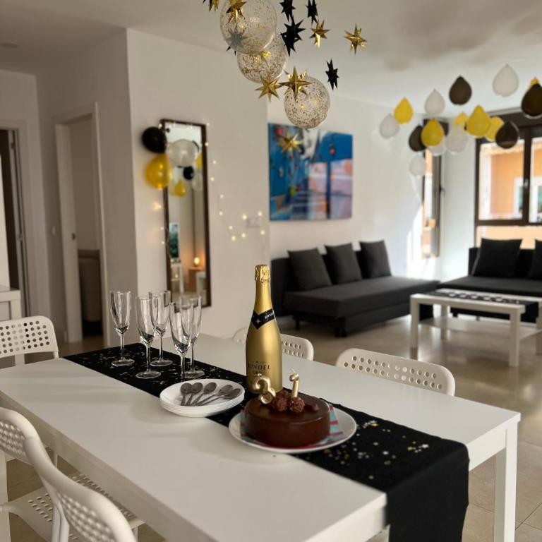 Soho Boho Apartments - with sunny rooftop terrace and fiber optic internet - Apartment - 23
