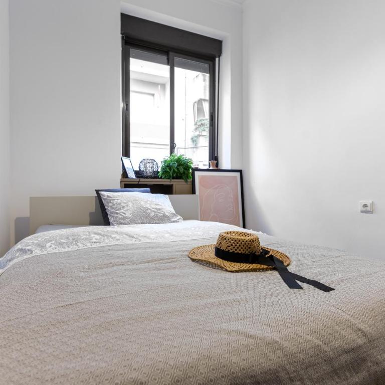 Soho Boho Apartments - with sunny rooftop terrace and fiber optic internet - Two-Bedroom Apartment - 14