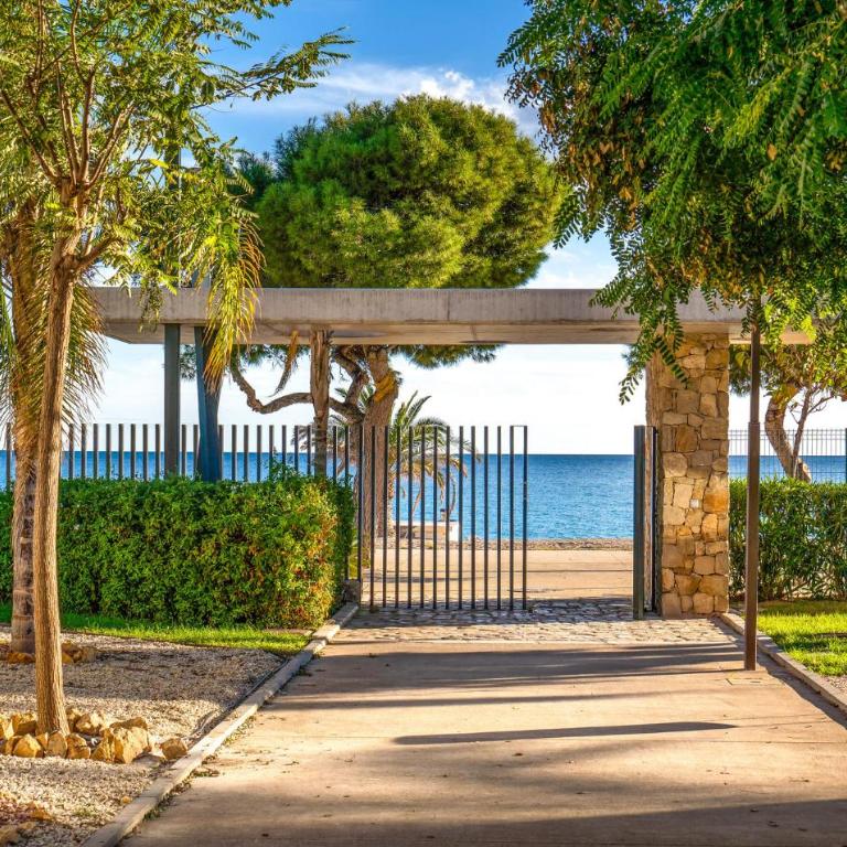 Beach Front Apartment In Villajoyosa With Wifi - Apartamento de 3 dormitorios - 17