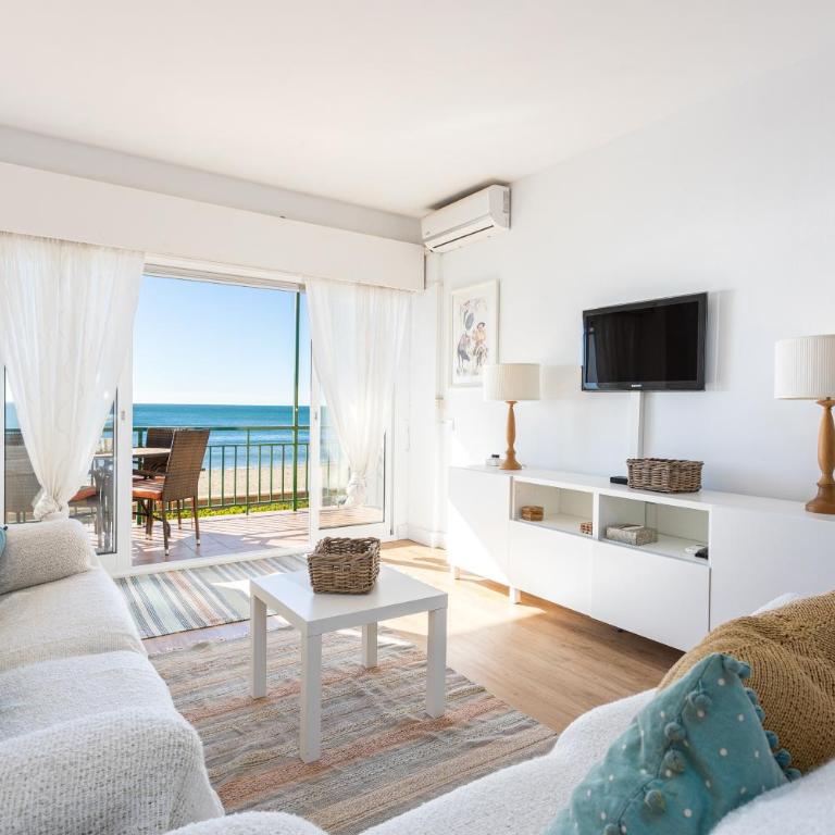 Ensuite Mediterranean Sea Front - Apartamento de 2 dormitorios - 4