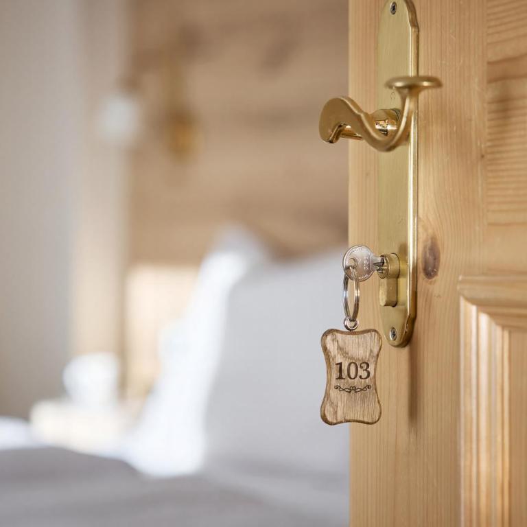 Hotel B&B Frohsinn - Camera Familiare con Bagno - 5