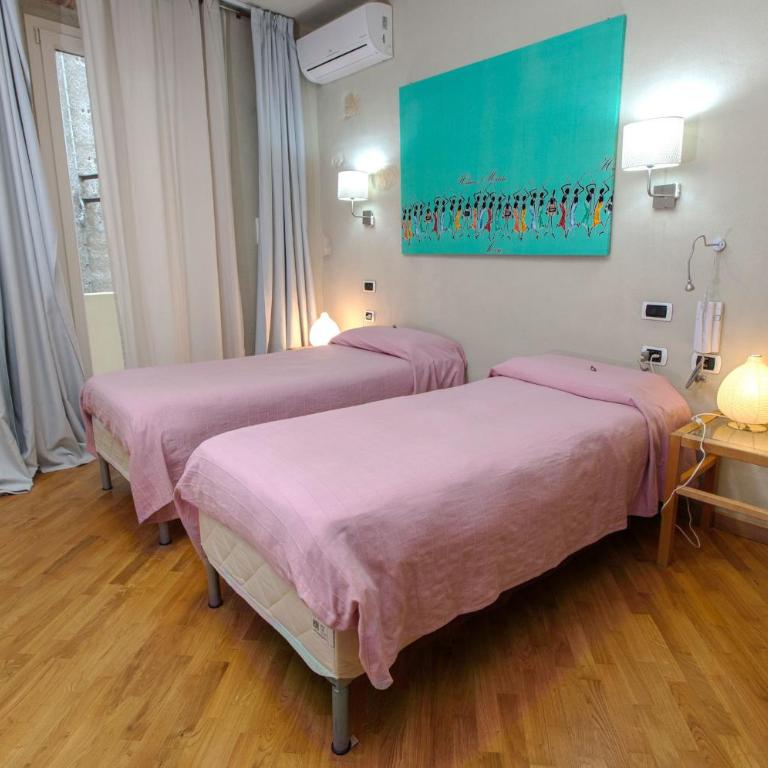 Maison Savoia B&b Apartment - Camera Tripla - 4