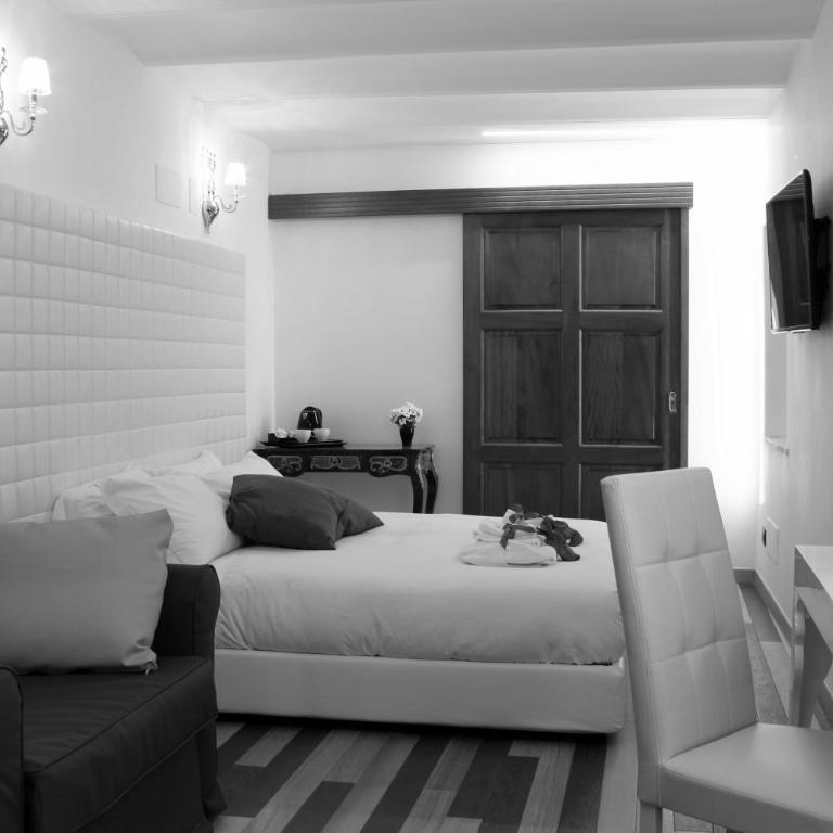 Hub Navona - Camera Tripla - 6