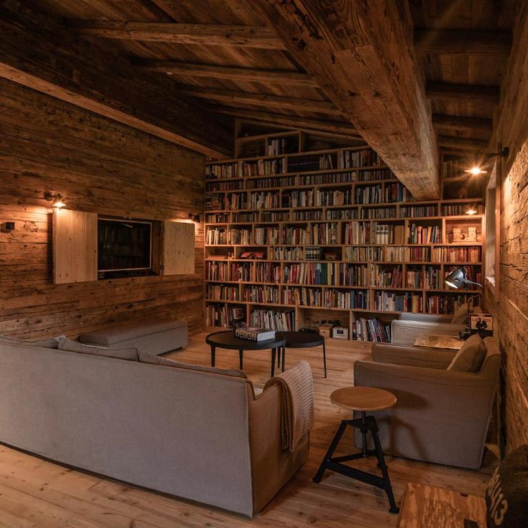 ChaletWK - Luxury old wood mountain chalet in a sunny secluded location with gym, sauna & whirlpool - Villa Deluxe - 16