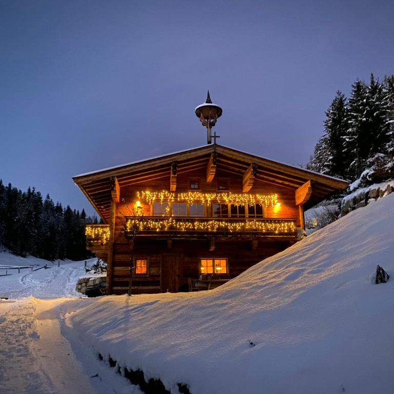 ChaletWK - Luxury old wood mountain chalet in a sunny secluded location with gym, sauna & whirlpool - Villa Deluxe - 12