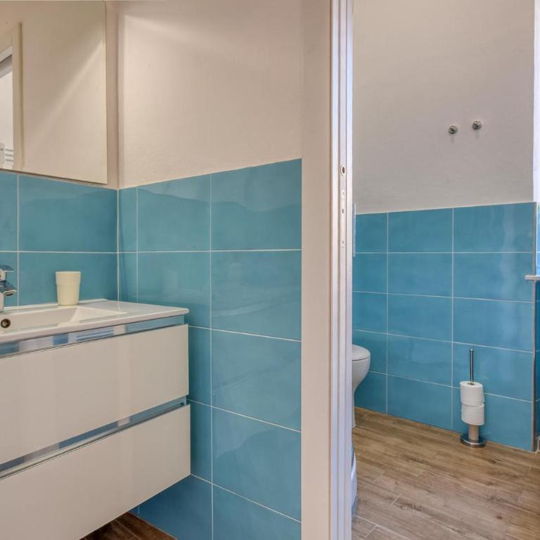 1 Bedroom Stunning Apartment In Varazze - One-Bedroom Apartment - 11
