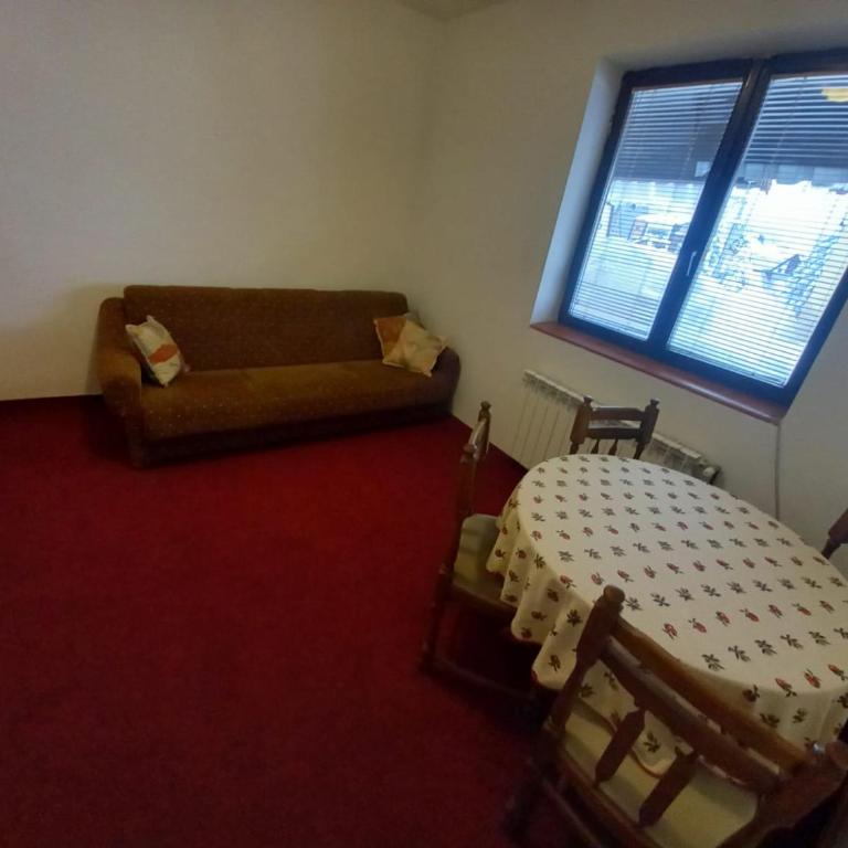 Mountain Flower - One-Bedroom Apartment - 4