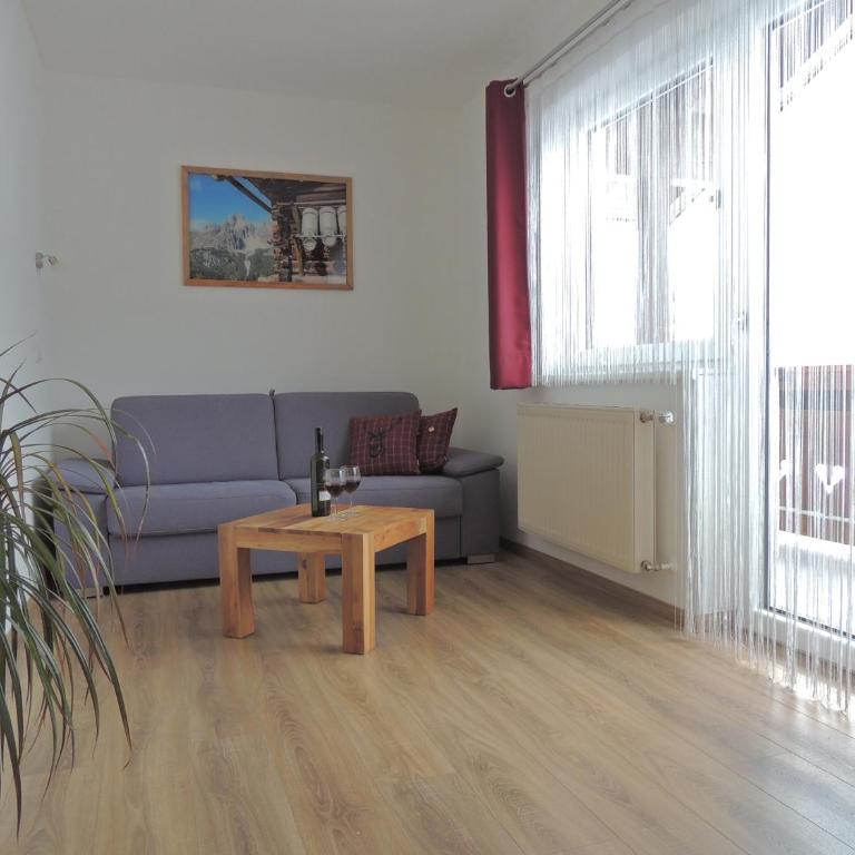 Haus Bergfried - Two-Bedroom Apartment - 8