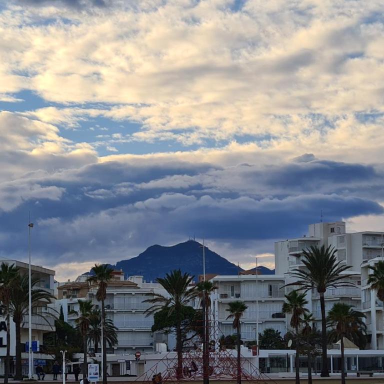 Apartamento Buen Tiempo - a pie de la playa, con aparcamiento privado - Apartamento de 2 dormitorios - 24