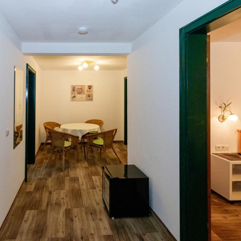Hotel Binderhäusl - Habitación Familiar con bañera - 2