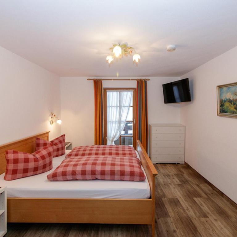 Hotel Binderhäusl - Habitación Familiar con bañera - 3