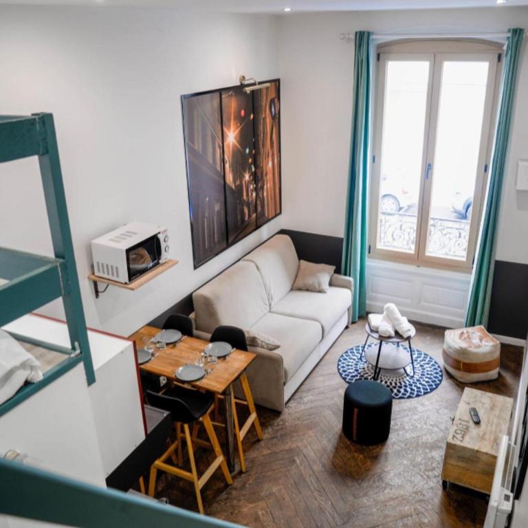 Centre/Place Jaurès * Studios MyCityHome * Mezzanine - Studio - 8