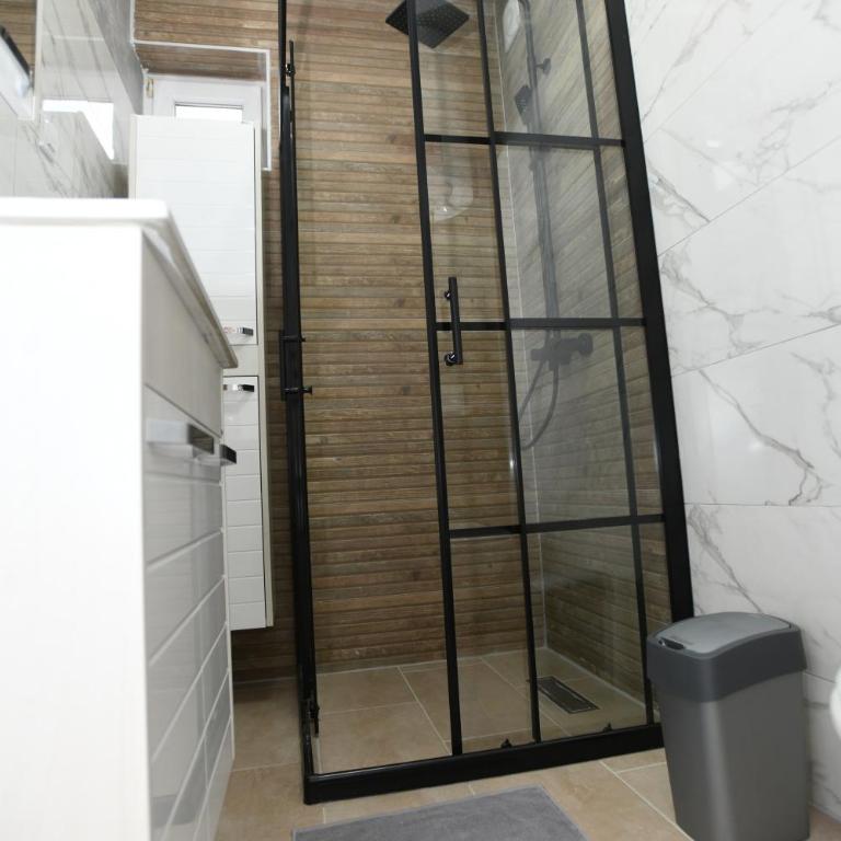 Prenoćište Panorama - One-Bedroom Apartment - 38