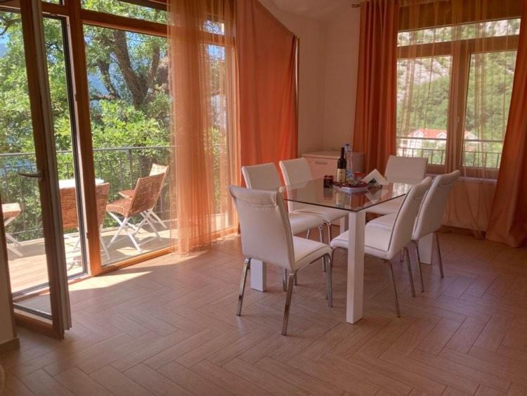 Apartments Villa Eden - Apartment with Sea View - 25