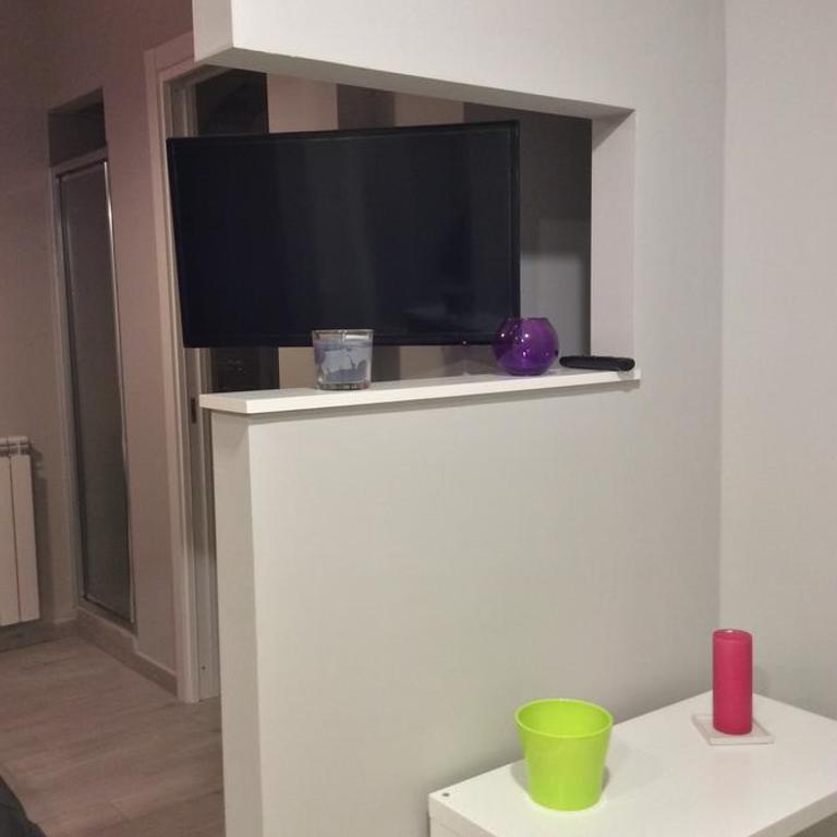 Bbrothershouse - Camera Tripla Comfort con Doccia - 6