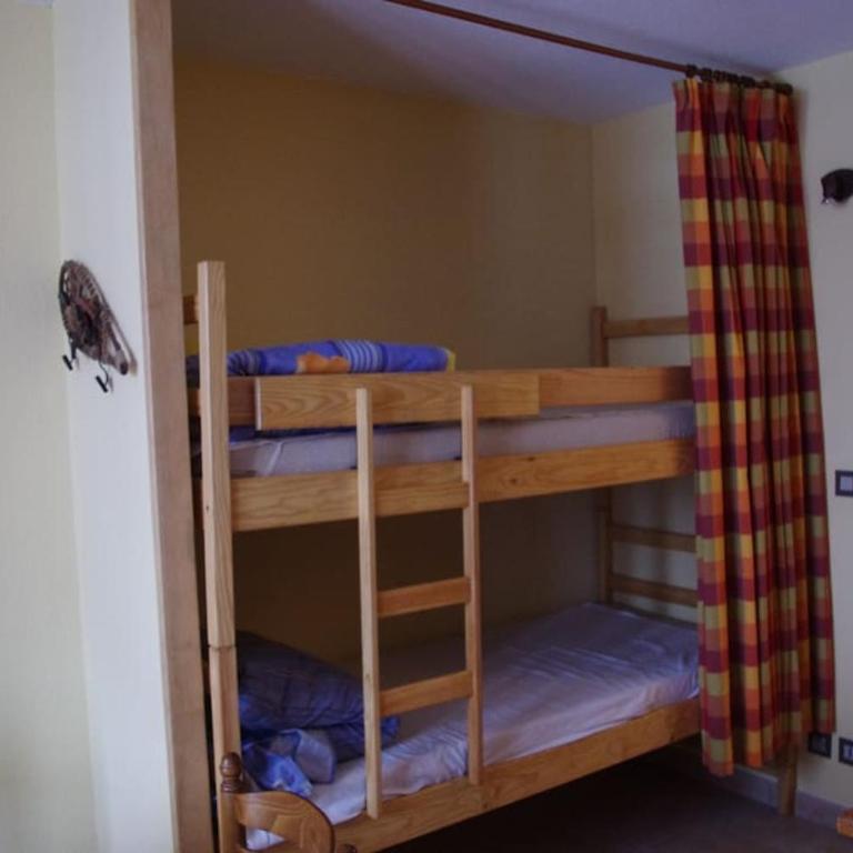 Agréable Studio à 400 m du centre ville de Luz - Appartement 1 Chambre - 9