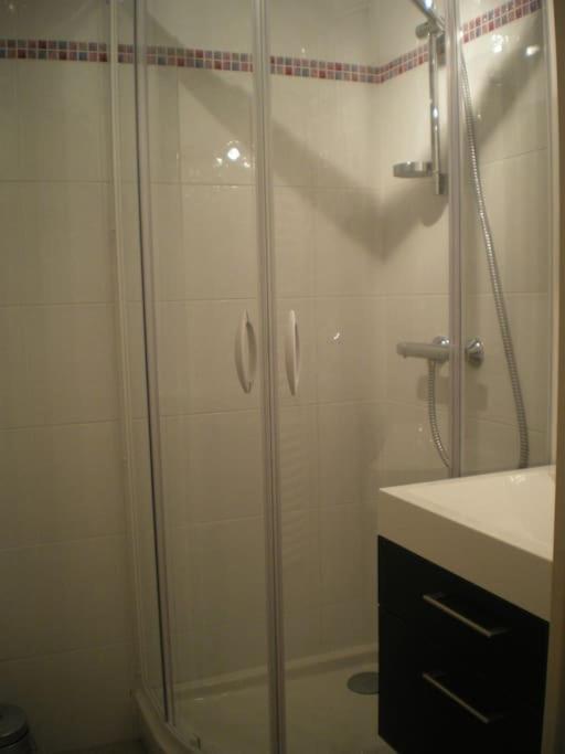Agréable Studio à 400 m du centre ville de Luz - Appartement 1 Chambre - 11