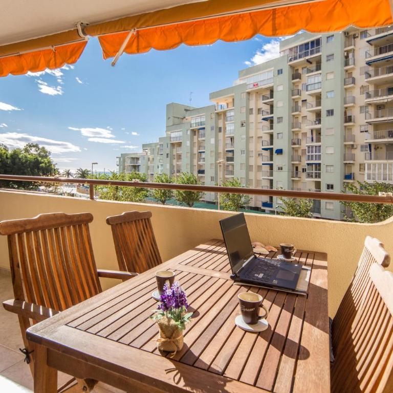 Beautiful Apartment In Oropesa Del Mar With Wifi - Apartamento de 2 dormitorios - 1