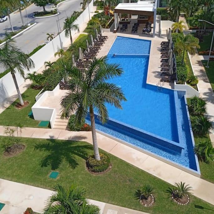 Cancun Lucky & Friendly Condo - Two-Bedroom Apartment - 11