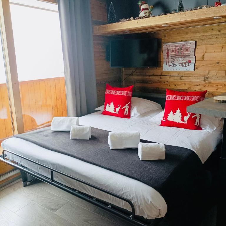 Chalet Olympie, Appartement avec balcon et vue montagne, ski aux pieds, Méribel-Mottaret - Apartment - 18