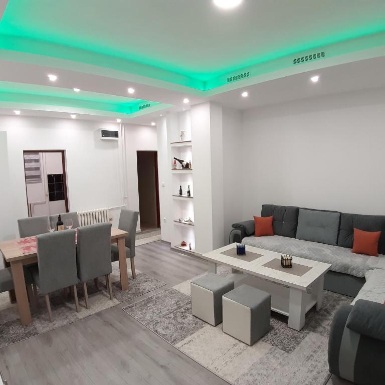 NK Apartman - Two-Bedroom Apartment - 1