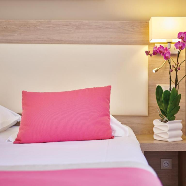 Hôtel Vacances Bleues Royal Westminster - Chambre Double Privilège - Vue sur Mer - 3