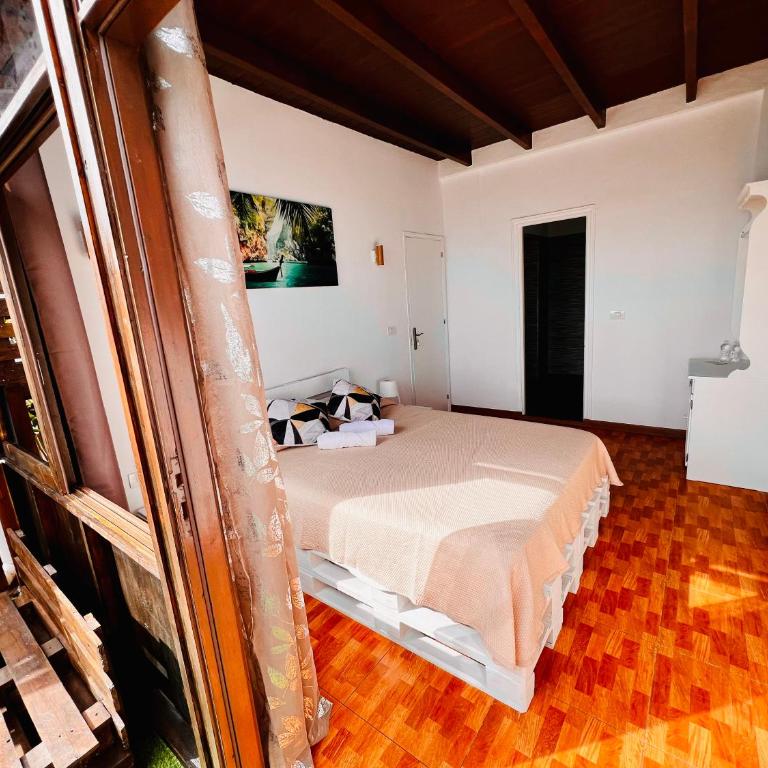 El jardin de Iris - Habitación Doble Deluxe con balcón y vistas al mar - 7
