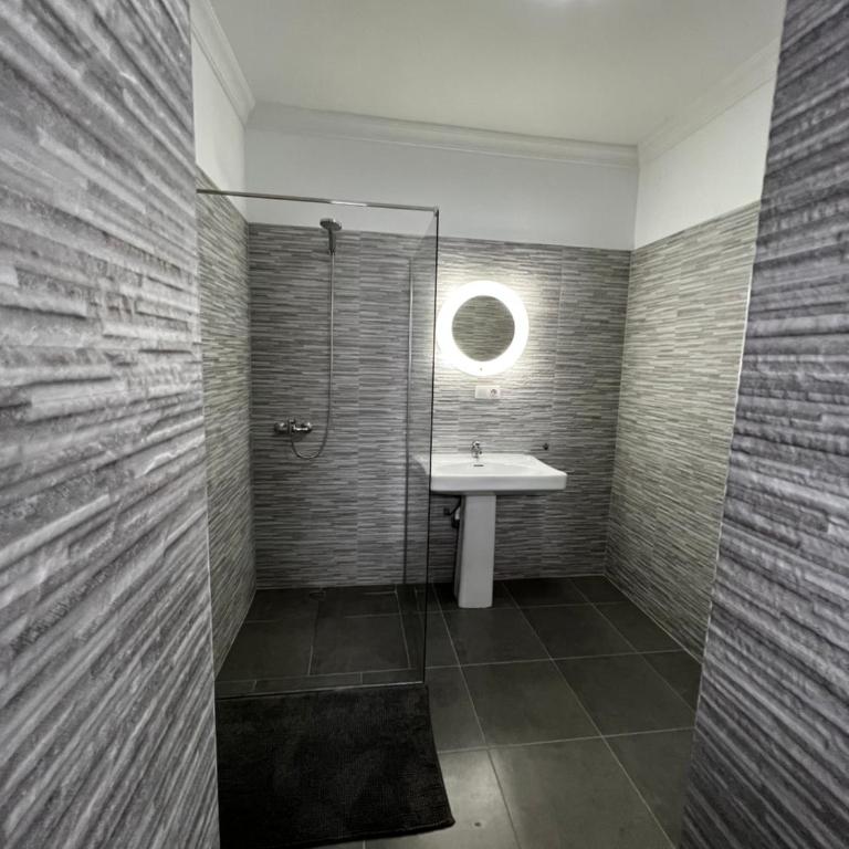 El jardin de Iris - Habitación Doble Deluxe con balcón y vistas al mar - 3