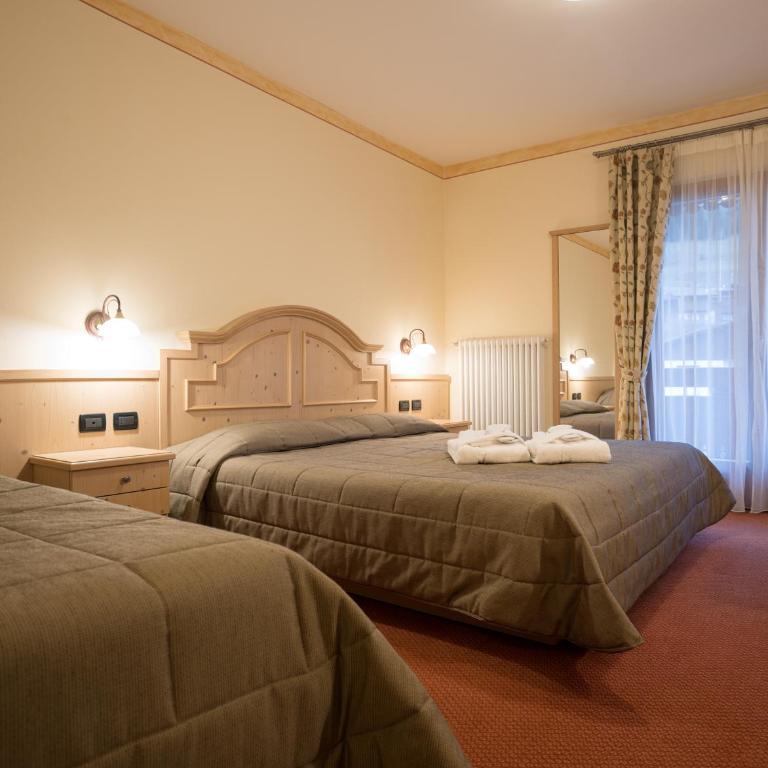 Hotel Crepei - Camera King Superior - 3