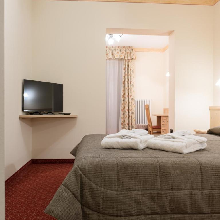 Hotel Crepei - Camera King Superior - 5