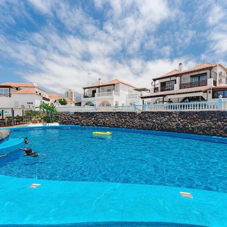 Beautiful apartments with large terrace close to the beach - One-Bedroom Apartment - 21