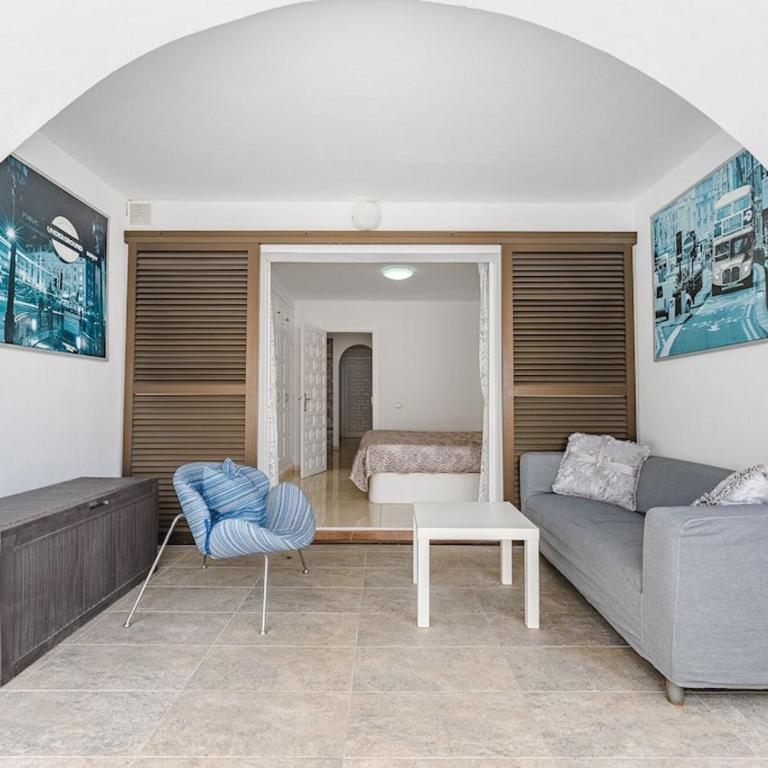 Beautiful apartments with large terrace close to the beach - One-Bedroom Apartment - 12