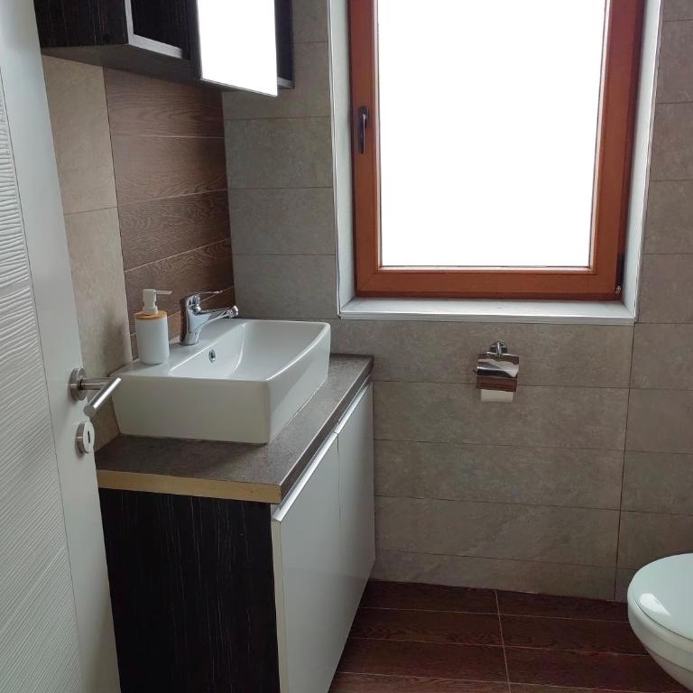 White Apartman Kopaonik - One-Bedroom Apartment - 9