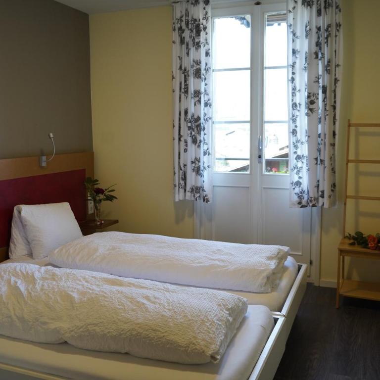 Alpenrose Hotel and Gardens - Standard Doppel-/Zweibettzimmer mit Balkon - 12