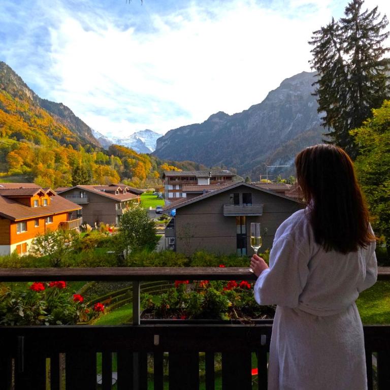 Alpenrose Hotel and Gardens - Standard Doppel-/Zweibettzimmer mit Balkon - 19