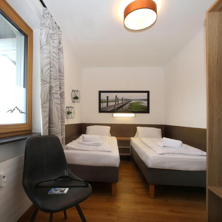 Alm Appartements ZellamSee - Apartment mit 2 Schlafzimmern und Balkon - Alm 3 - 18