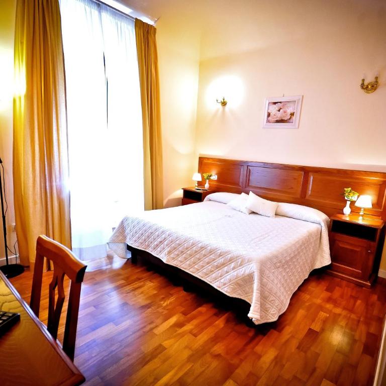 Relais Cavour - Camera Matrimoniale/Doppia con Letti Singoli - 15