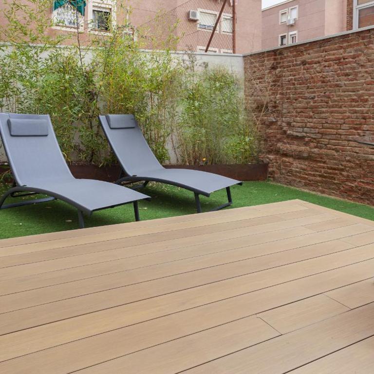 Rubik en Madrid - One bedroom with patio - 11