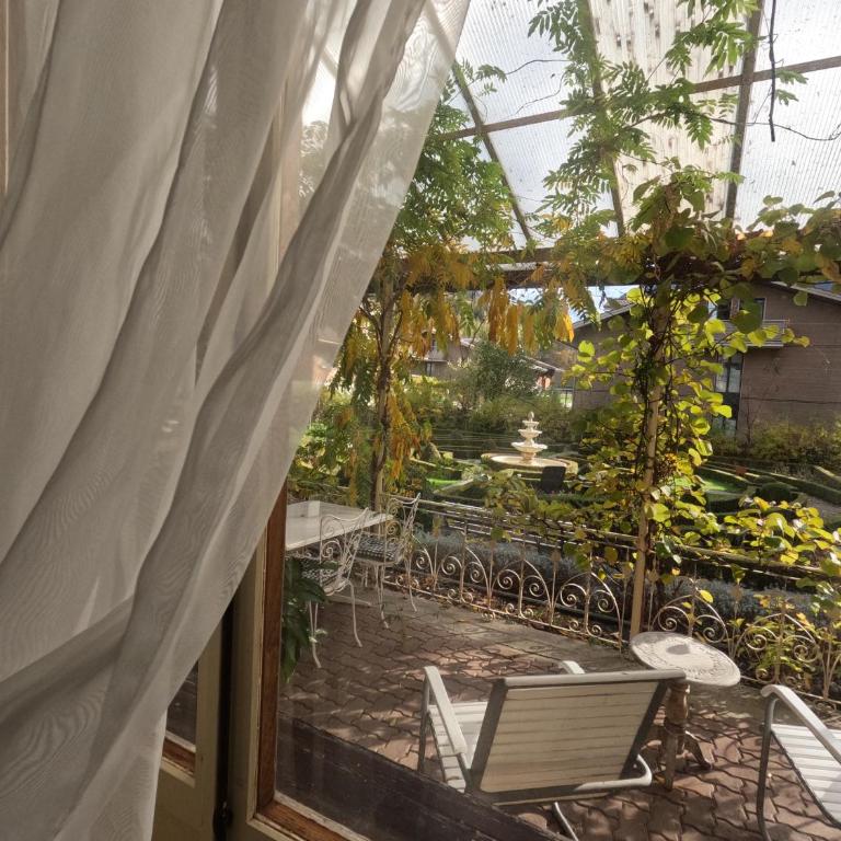 Alpenrose Hotel and Gardens - Doppel- oder Zweibettzimmer - 2