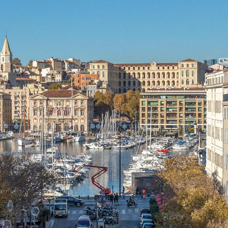 Vue sur le port superbe appartement atypique, logement entier - Appartement 2 Chambres - 1
