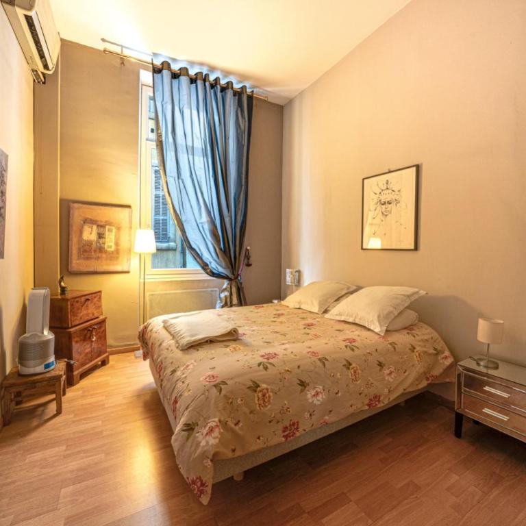 Vue sur le port superbe appartement atypique, logement entier - Appartement 2 Chambres - 10