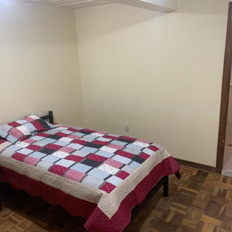 9 de octubre - Habitación Individual con baño - 2