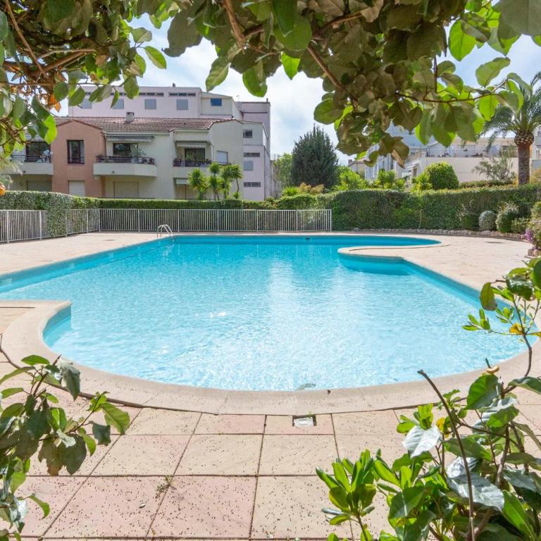 Paradise Cannes Center with Pool and Park VILLA LE LYS - Appartement - Rez-de-Chaussée - 1