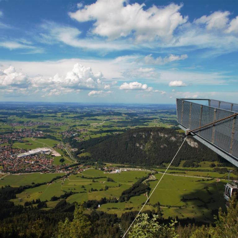 Falkenstein - Ruhige familienfreundliche 3-Zimmer-Ferienwohnung mit Alpenpanorama in Pfronten Mitte - Apartment mit 2 Schlafzimmern - 43