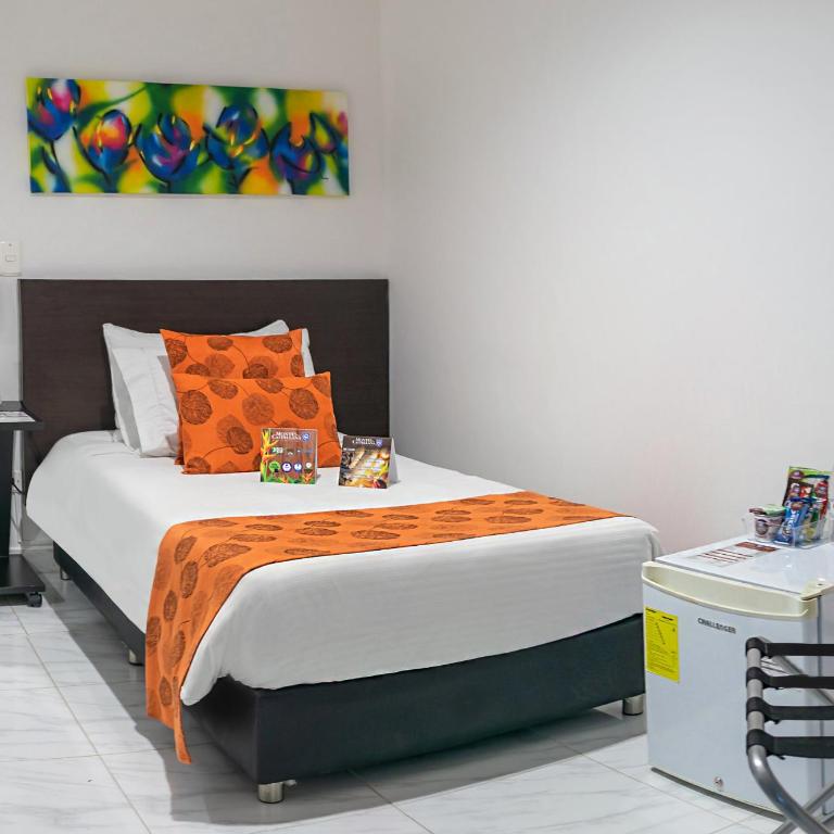 Hotel Montes De La Castellana - Habitación Individual Estándar - 5