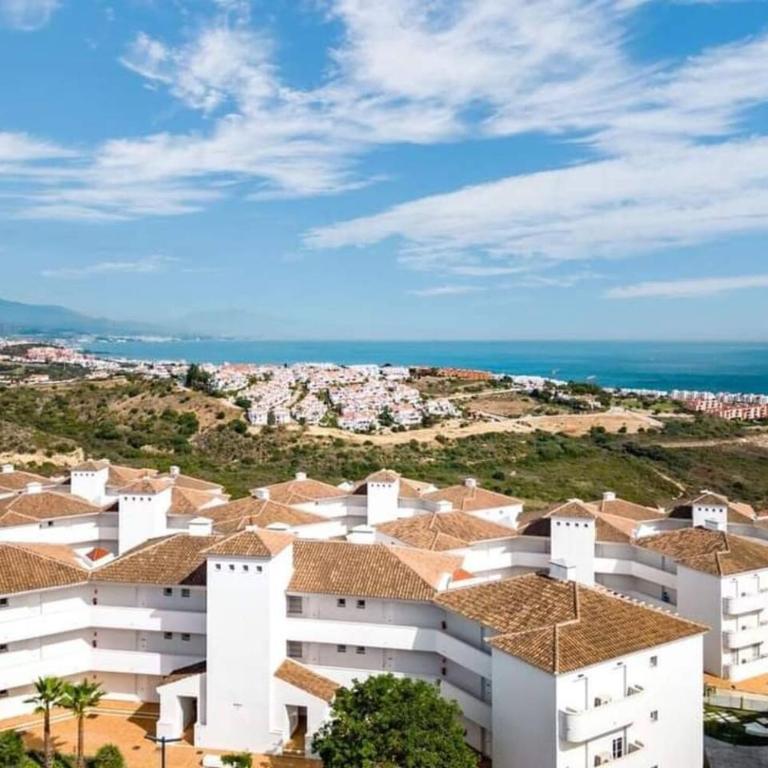 13 Modern apt for 6 guest with shared pool in Manilva Andalucia - Apartamento con vistas al jardín - 37