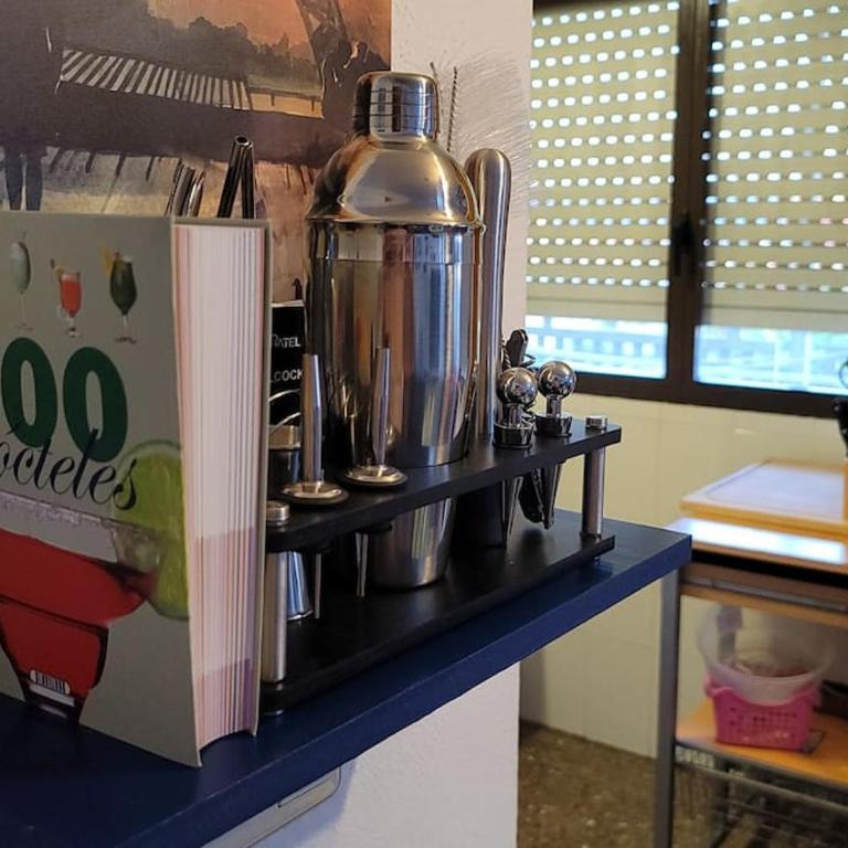 Piso ideal con WIFI Parking y Desayuno - Two-Bedroom Apartment - 32